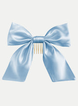 Audrey Haarschleife aus Seide in hellblau - weddorable
